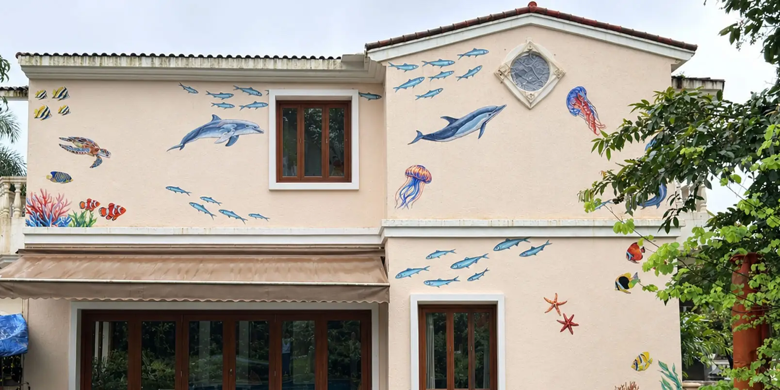 Sea life on a villa façade